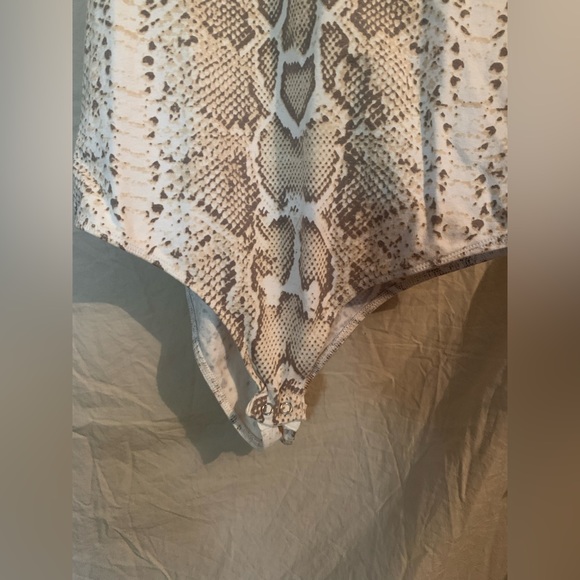 Supre bodysuit snakeskin retro y2k chic - Picture 2 of 5